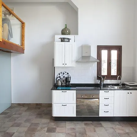 Caserio Leandro Iv فيلة